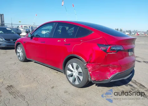 2021 Tesla Model Y Long Range Dual Motor All-Wheel Drive z USA, uszkodzony, nr VIN 5YJYGDEE0MF090171